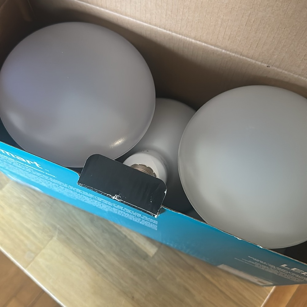ECOSMART 75w LED DAYLIGHT DIMMABLE REPLACEMENT - Picture 9 of 9
